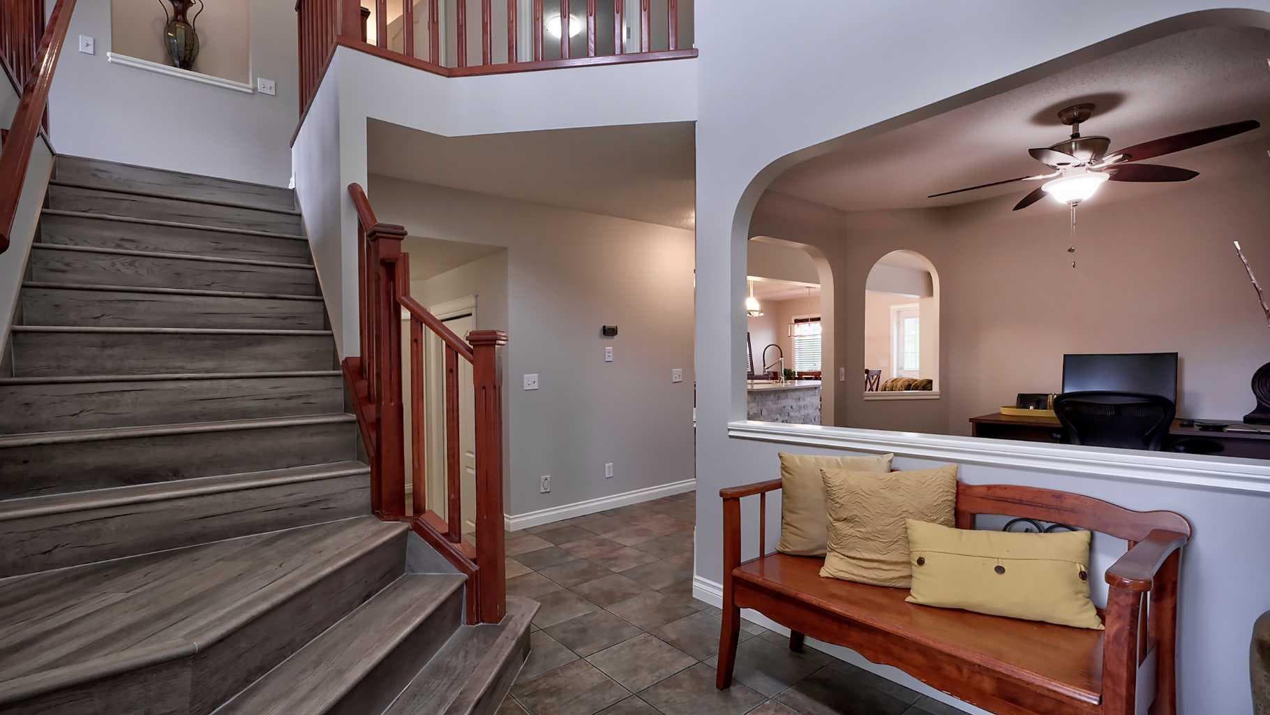 327 Sagewood Place SW — photo 4