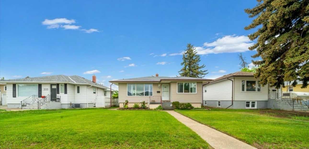 343 10 Street SW — photo 2