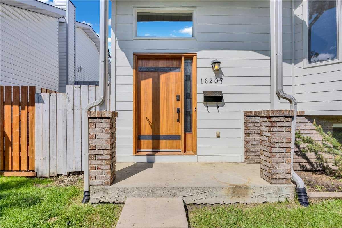 16207 Shawfield Drive SW — photo 2