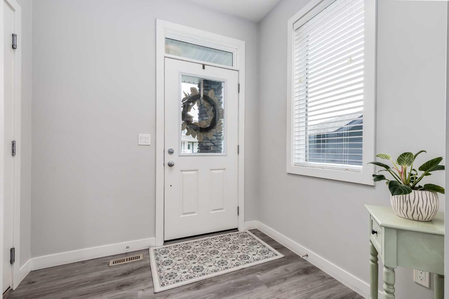 565 Midtown Street SW — photo 2