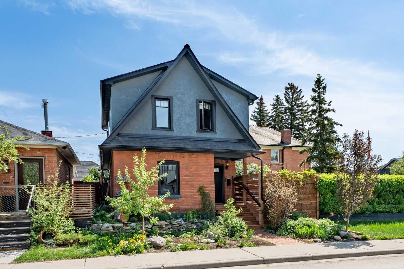 3216 17 Street SW — photo 3