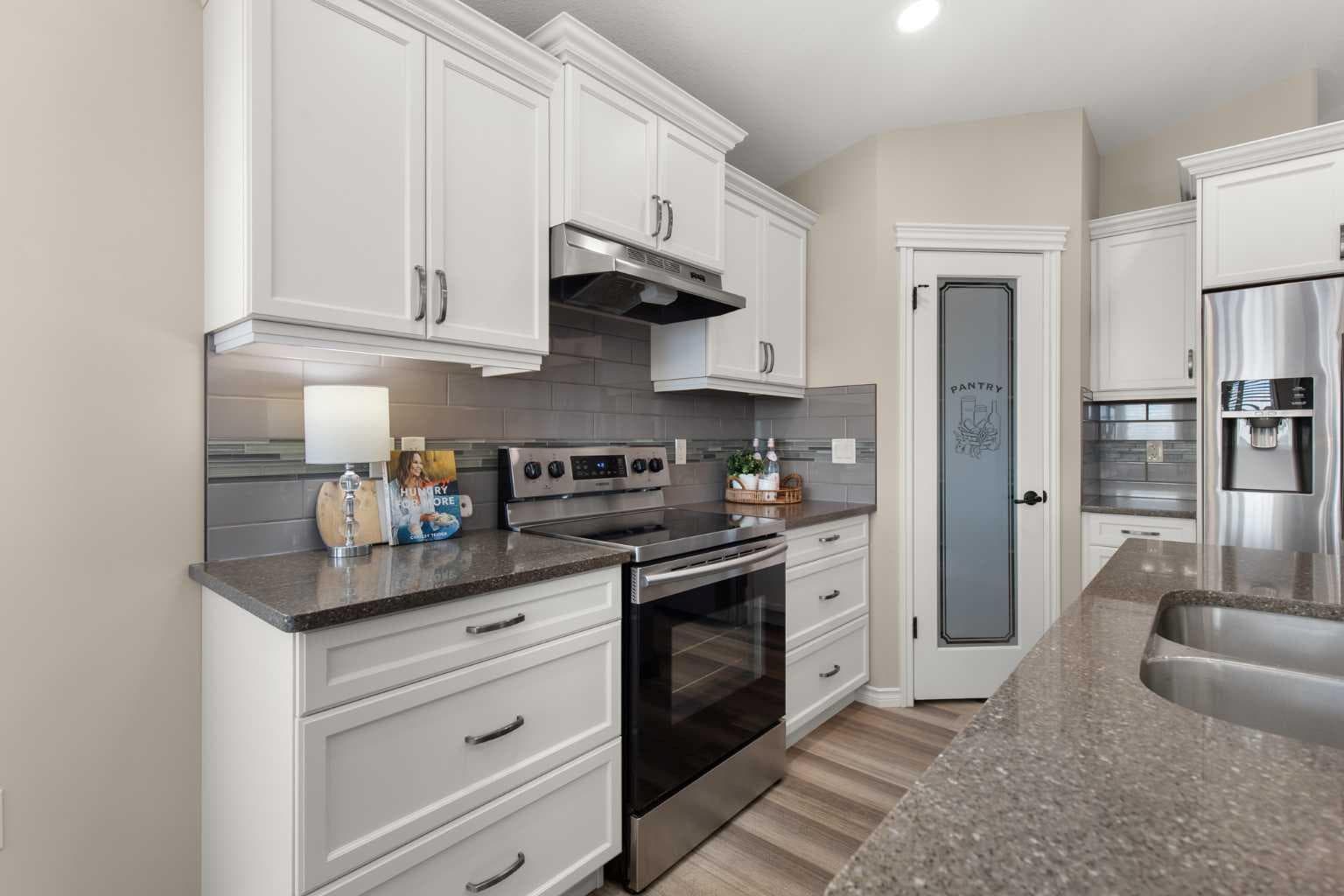 220 Sierra Road SW — photo 5