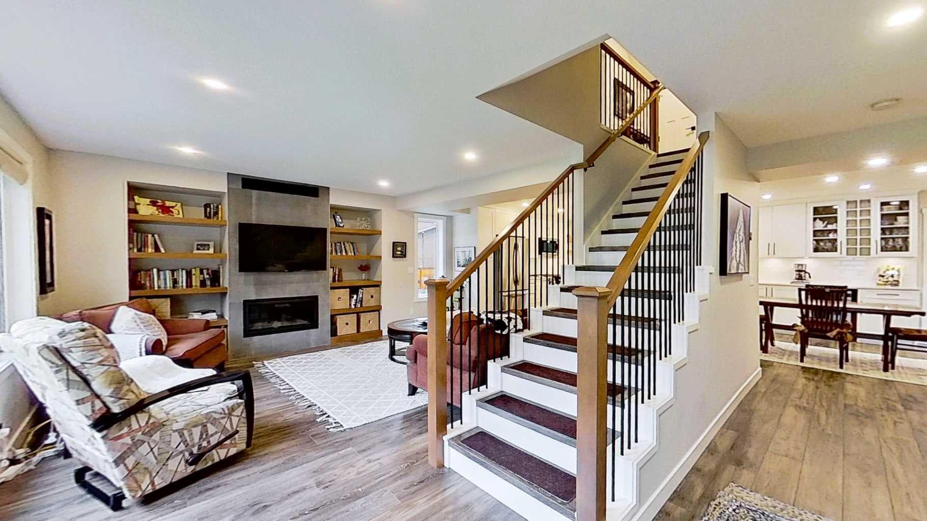 15 Echlin Court — photo 2