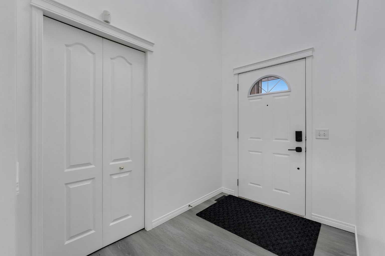 41 Royal Birch Terrace NW — photo 3