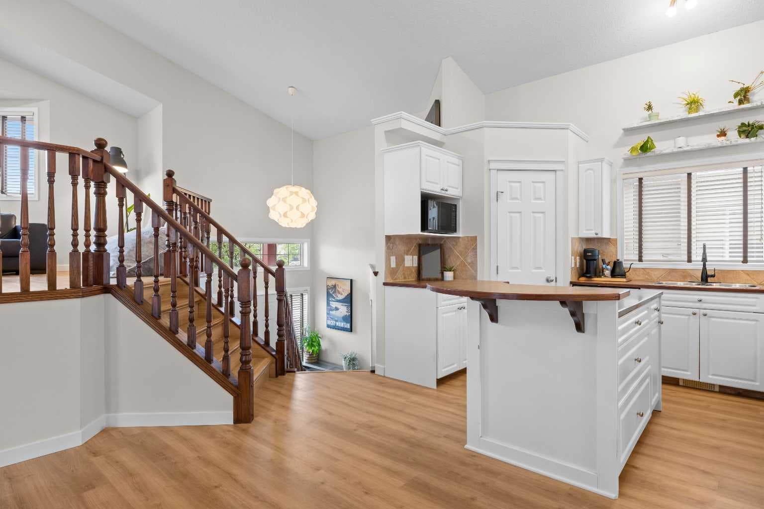 179 Silver Springs Way NW — photo 5