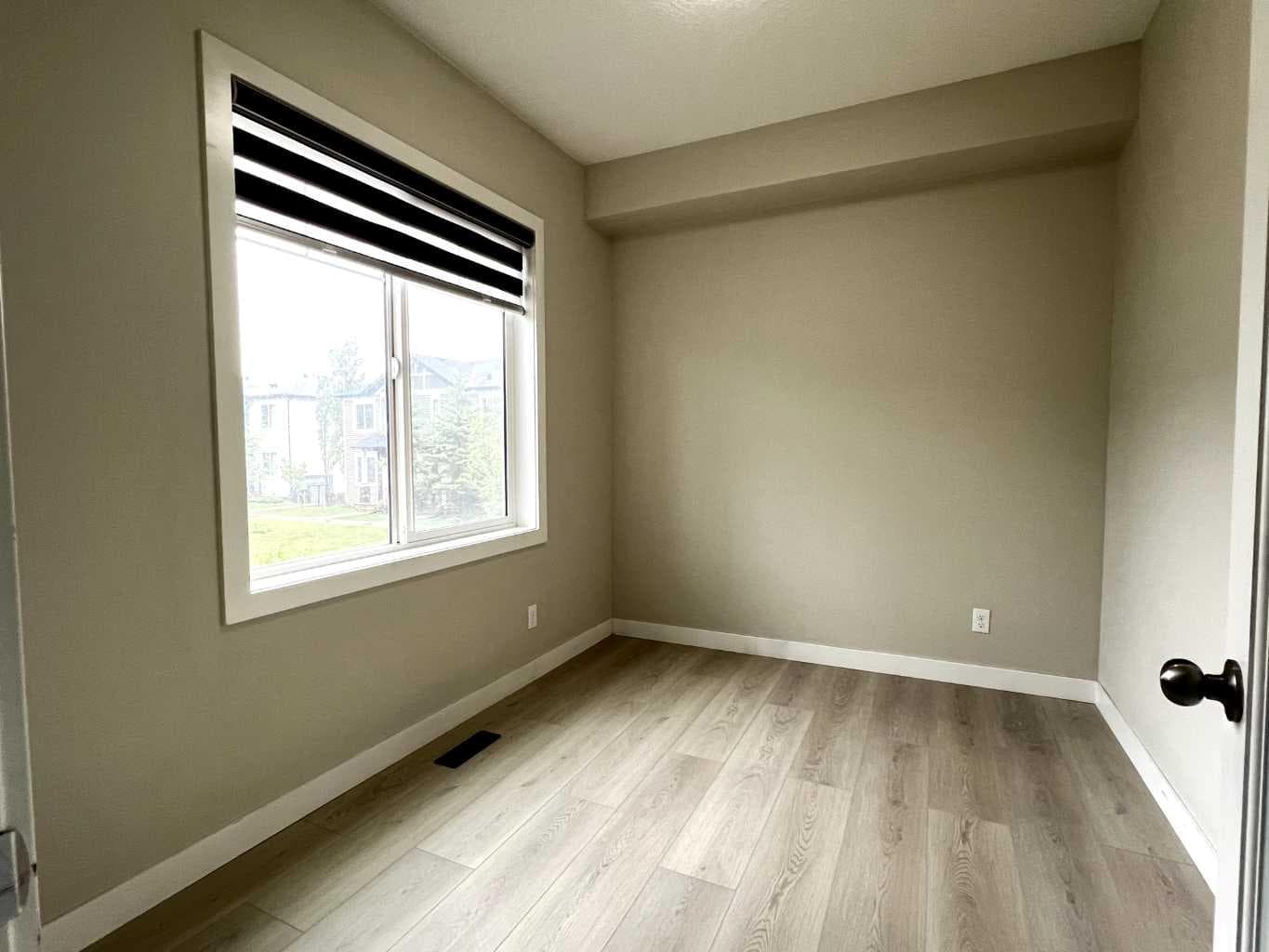 2103, 333 Taralake Way NE — photo 3
