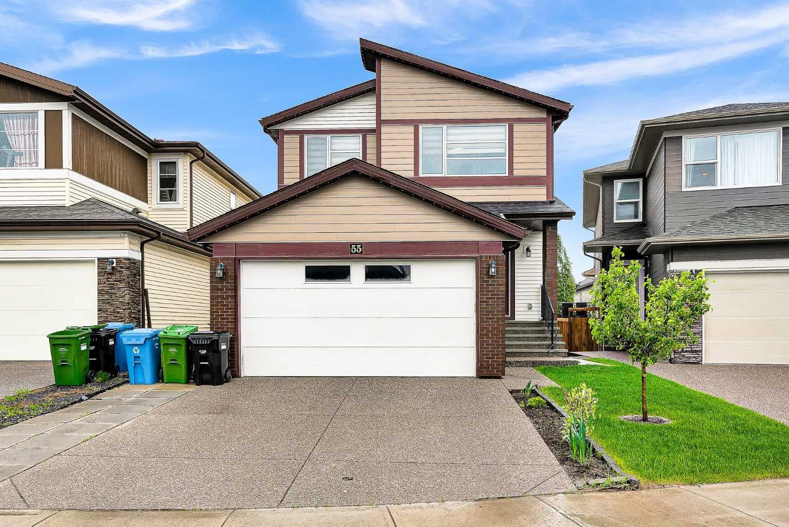 55 Walden Place SE — photo 1