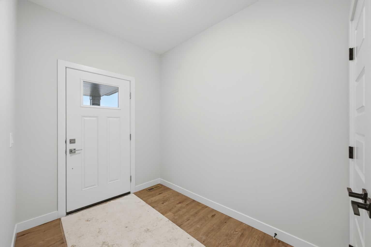 1059 Fowler Road SW — photo 3