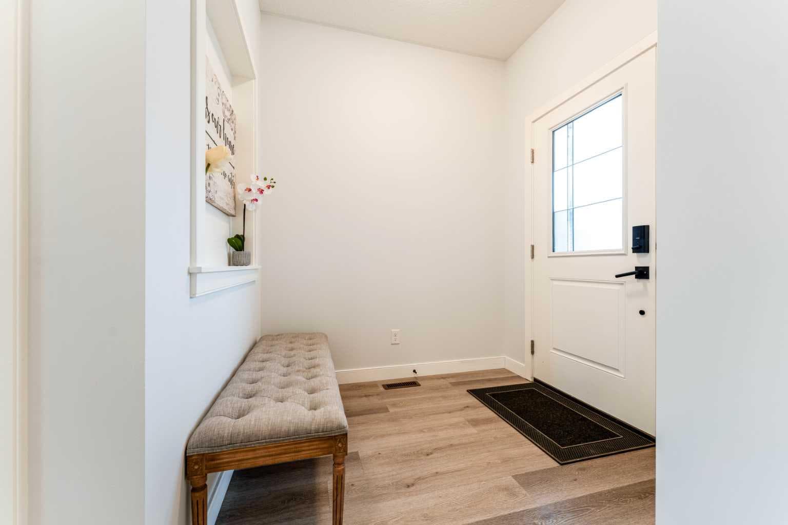 54 Evansfield Green NW — photo 3