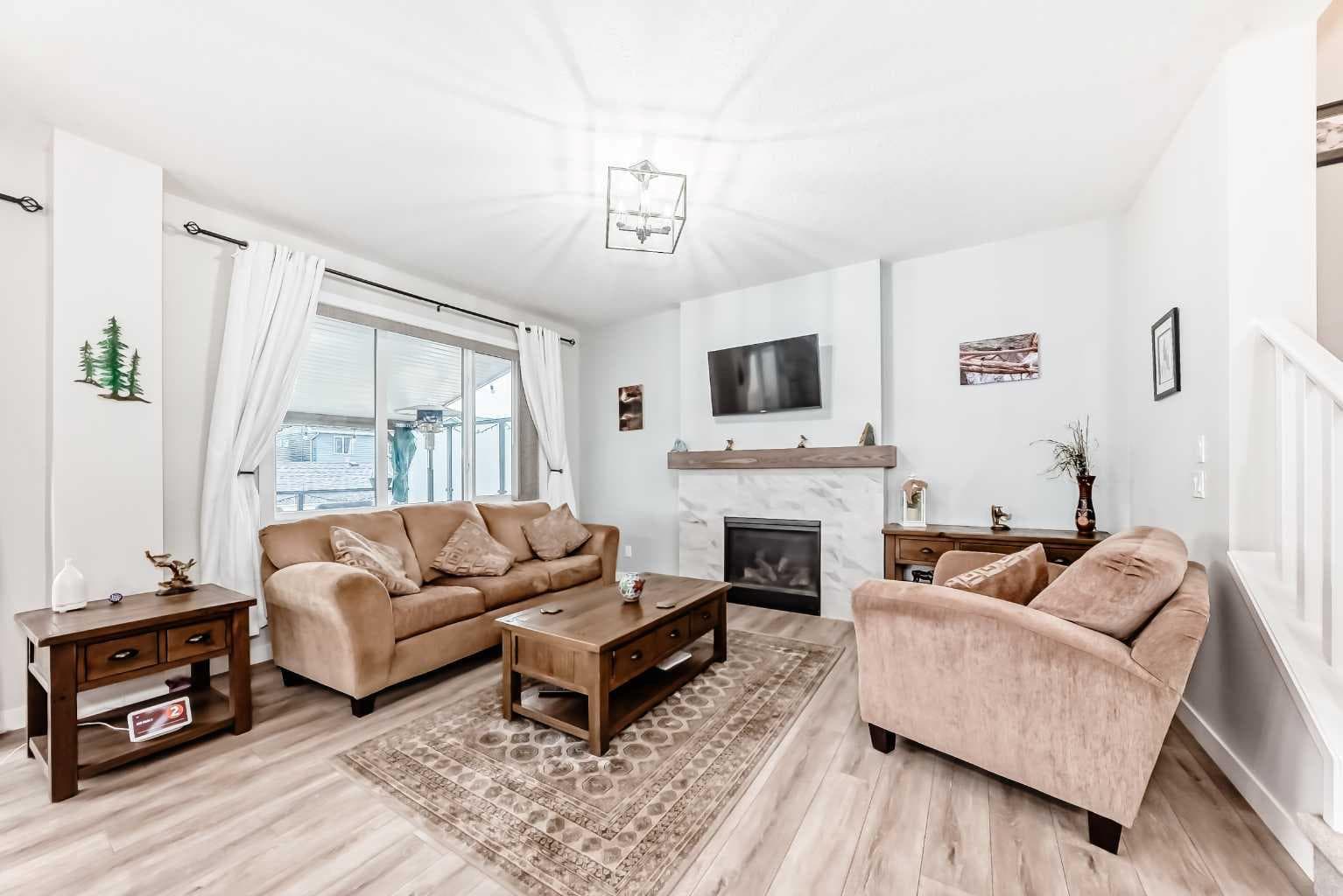 120 Emberside Place — photo 4