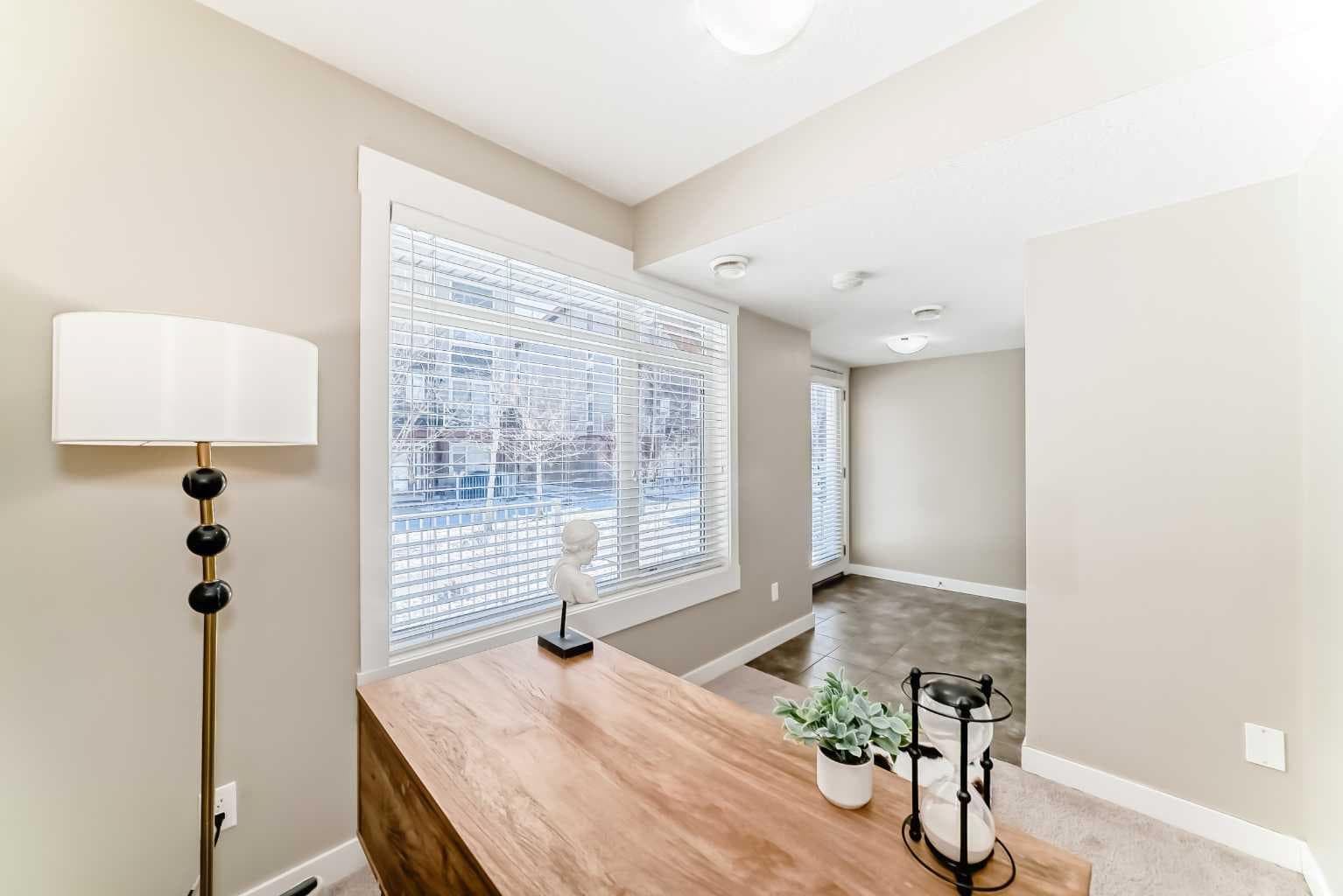 606 Skyview Point Place NE — photo 4