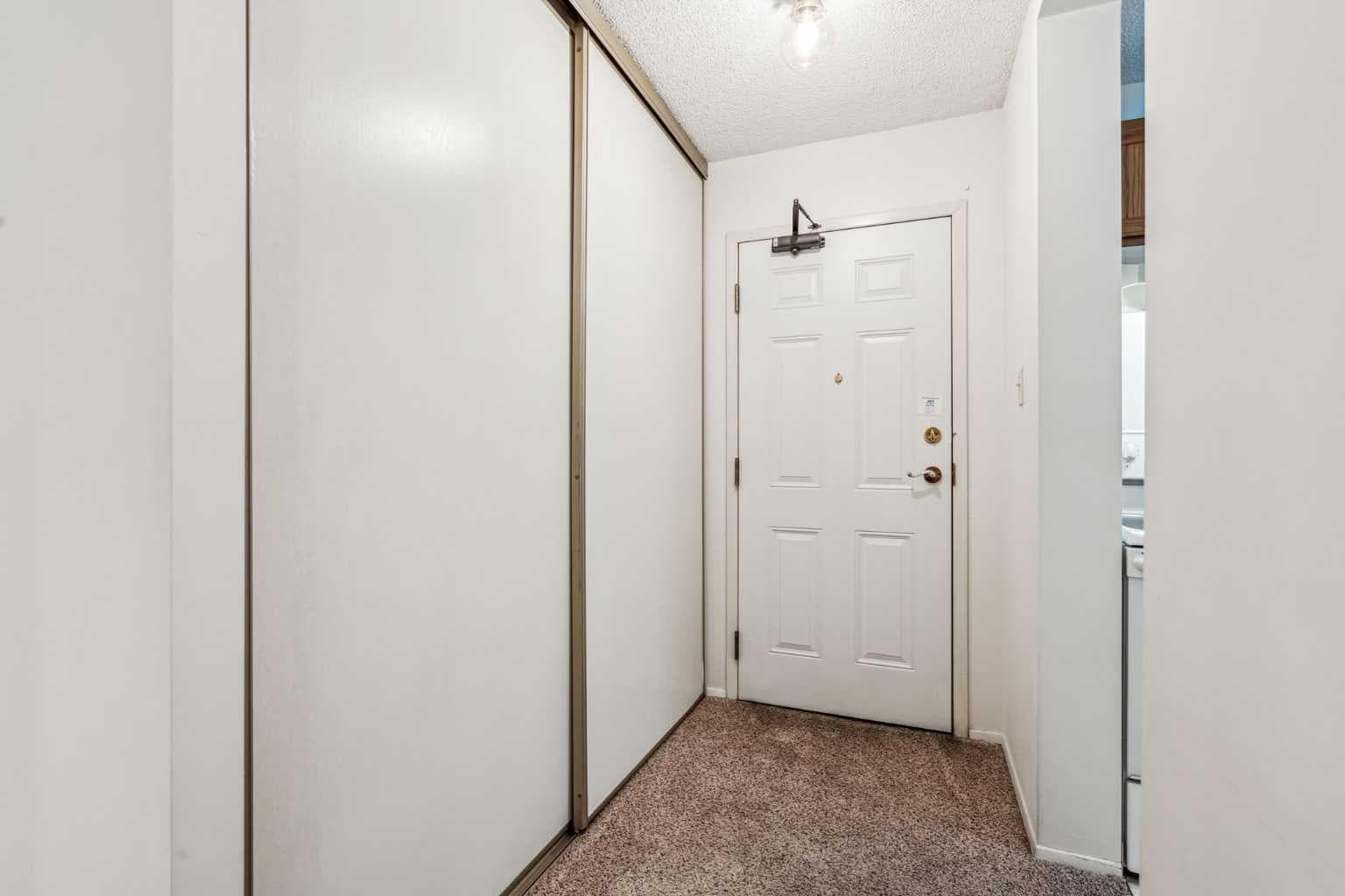 1609, 924 14 Avenue SW — photo 3