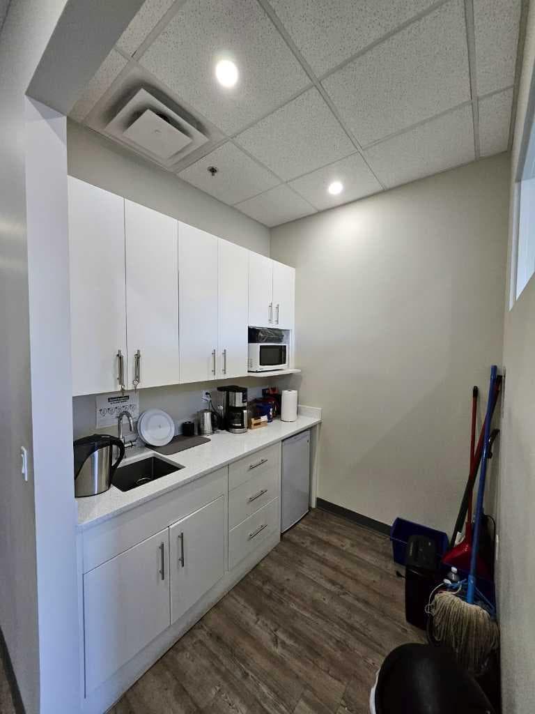 2226, 12 Royal Vista Way NW — photo 3