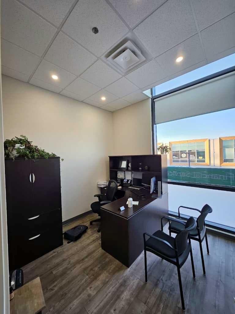 2226, 12 Royal Vista Way NW — photo 5