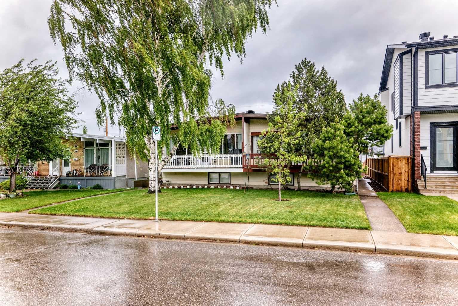 2224A 34 Street SW — photo 1
