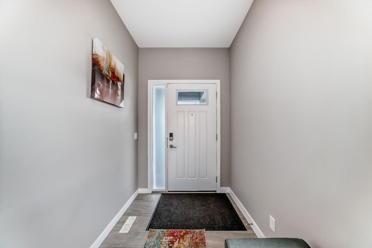 259 Kingfisher Crescent SE — photo 3