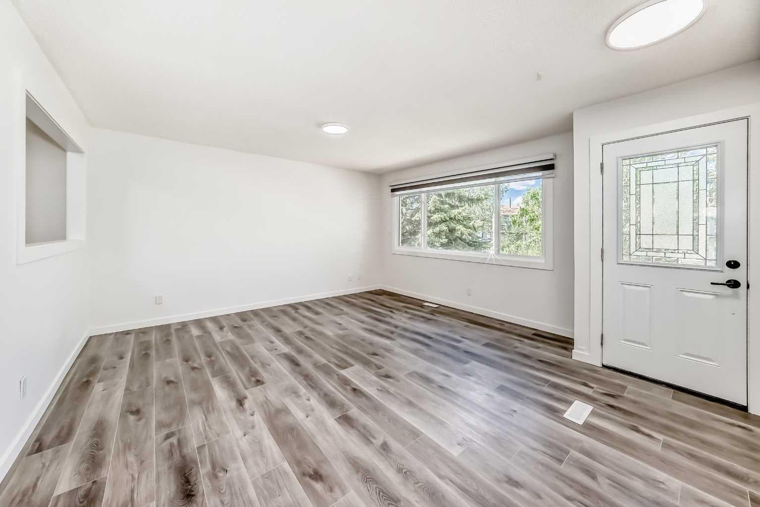 3224 Rundlelawn Road NE — photo 5