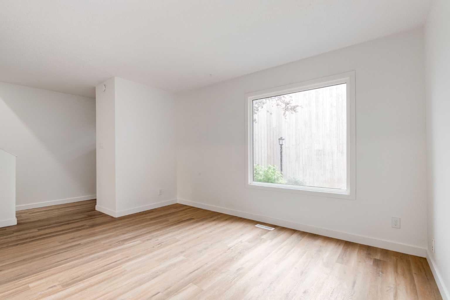 303, 9803 24 Street SW — photo 5