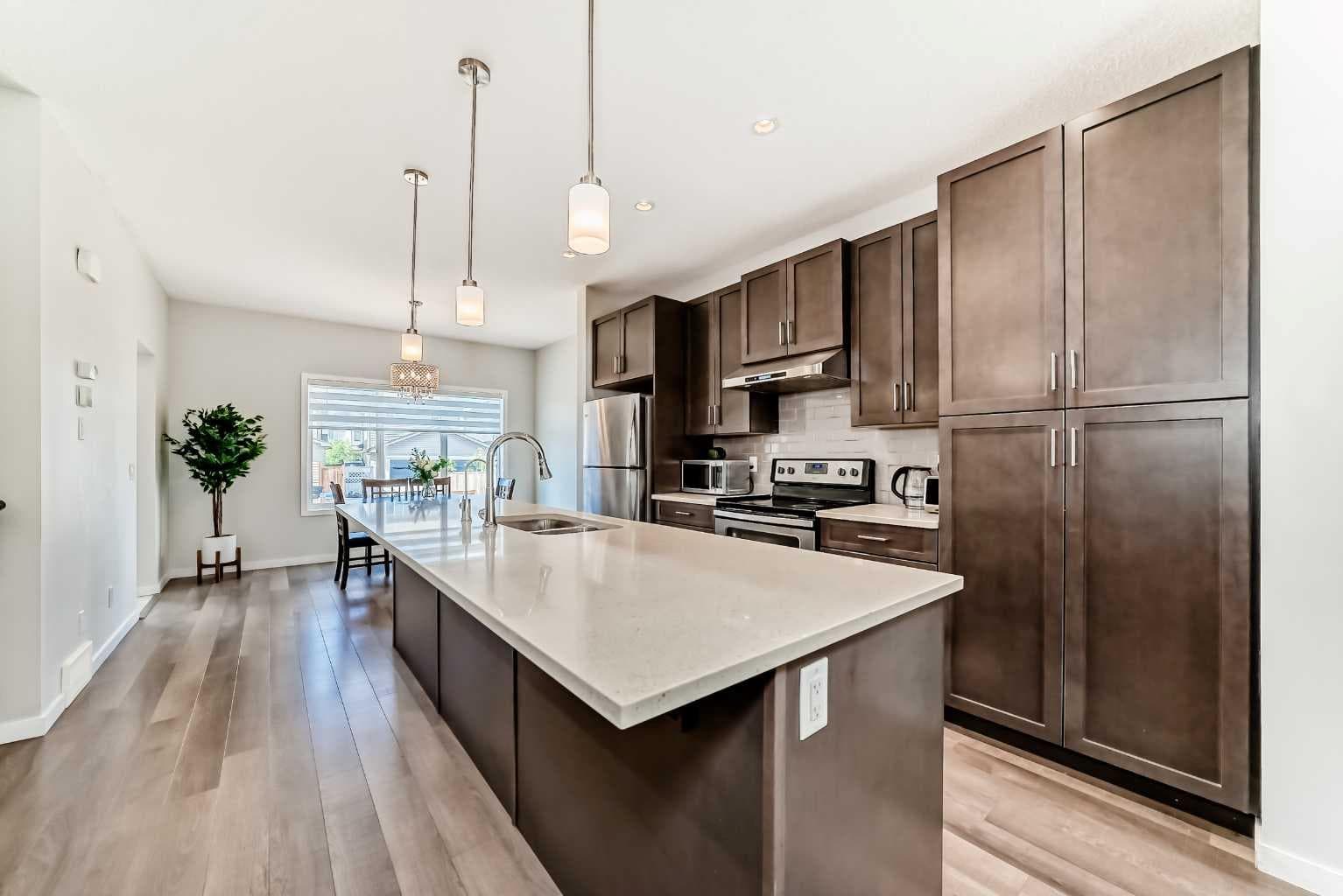 151 Copperpond Rise SE — photo 1