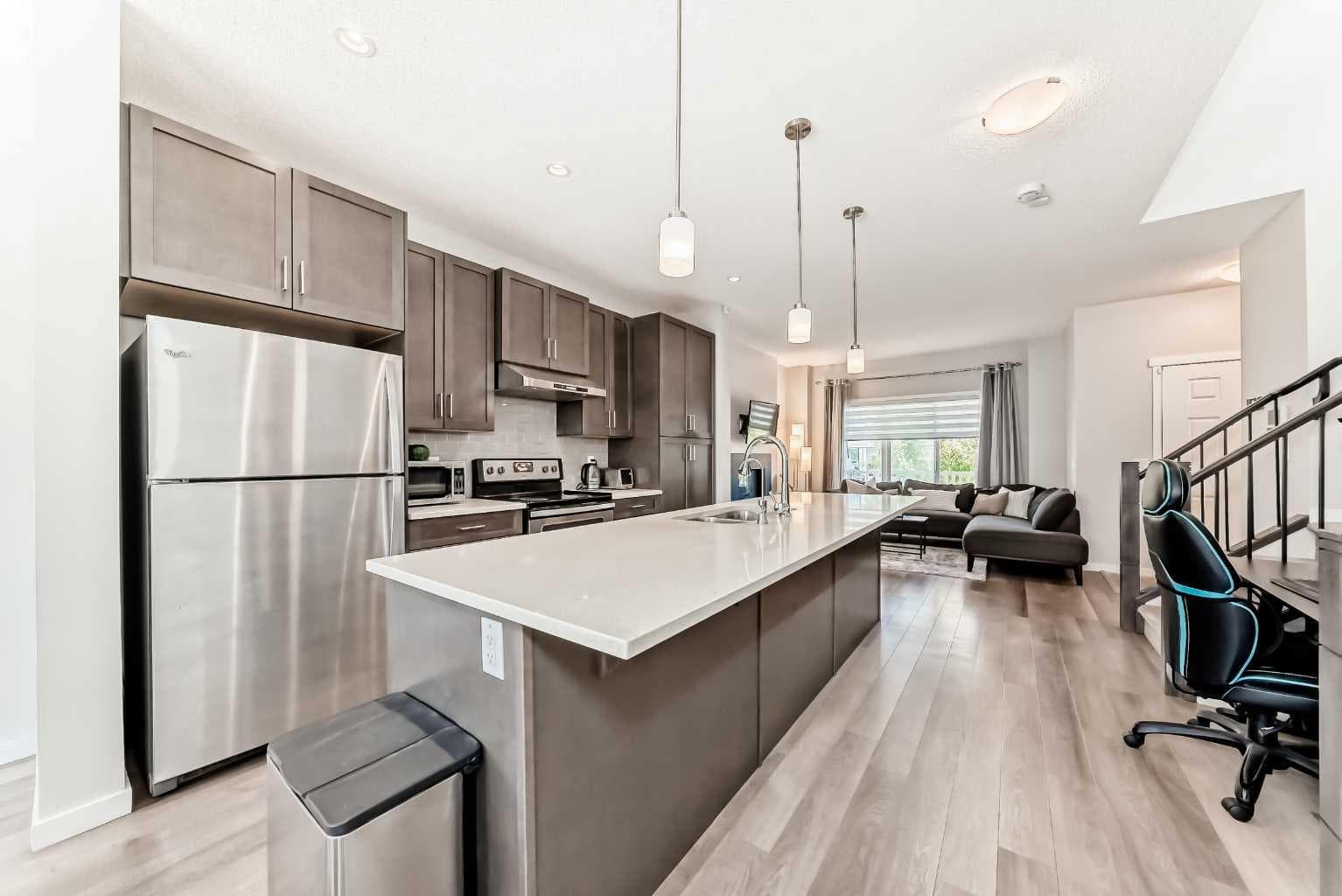 151 Copperpond Rise SE — photo 5