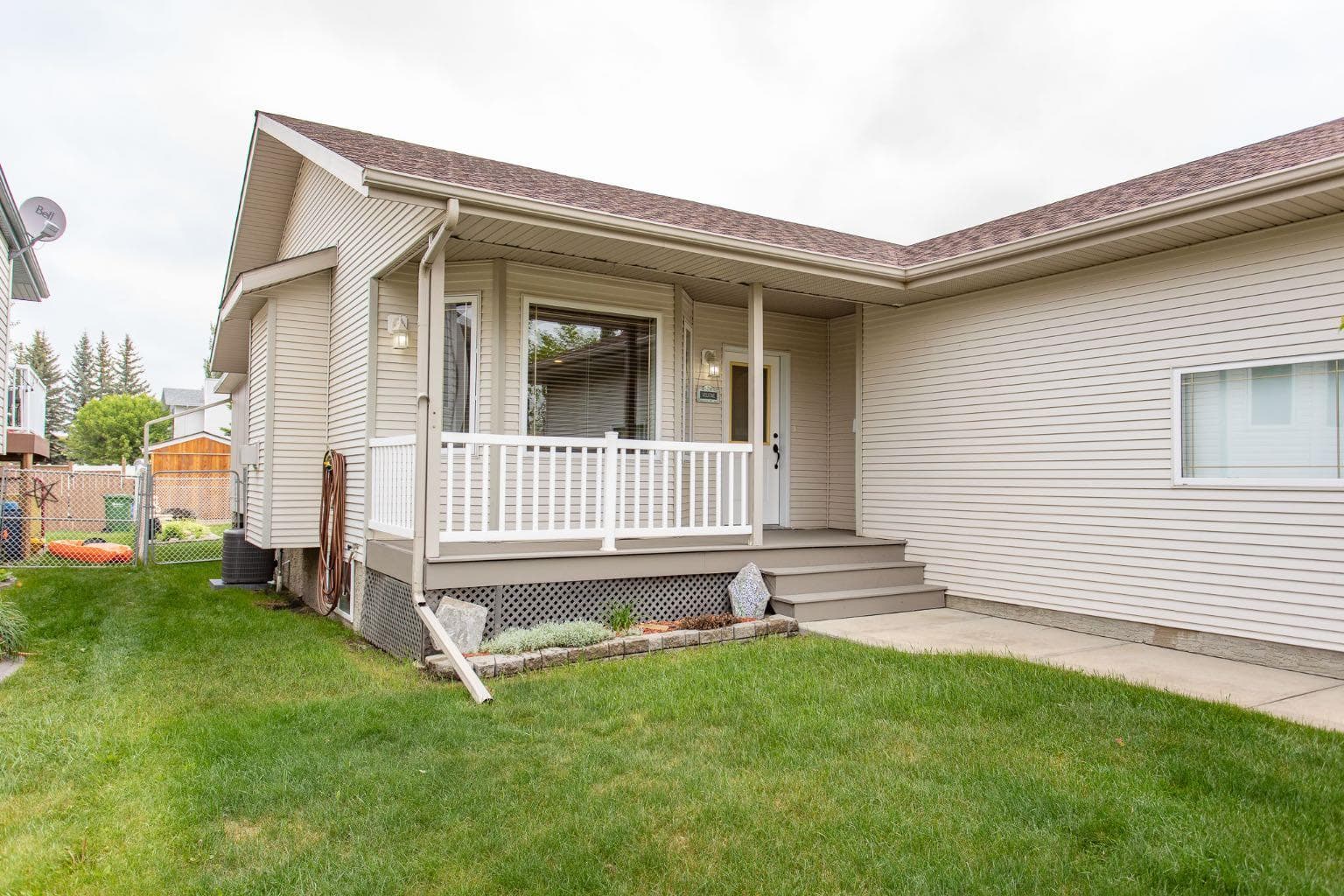 189 Lampard Crescent — photo 3
