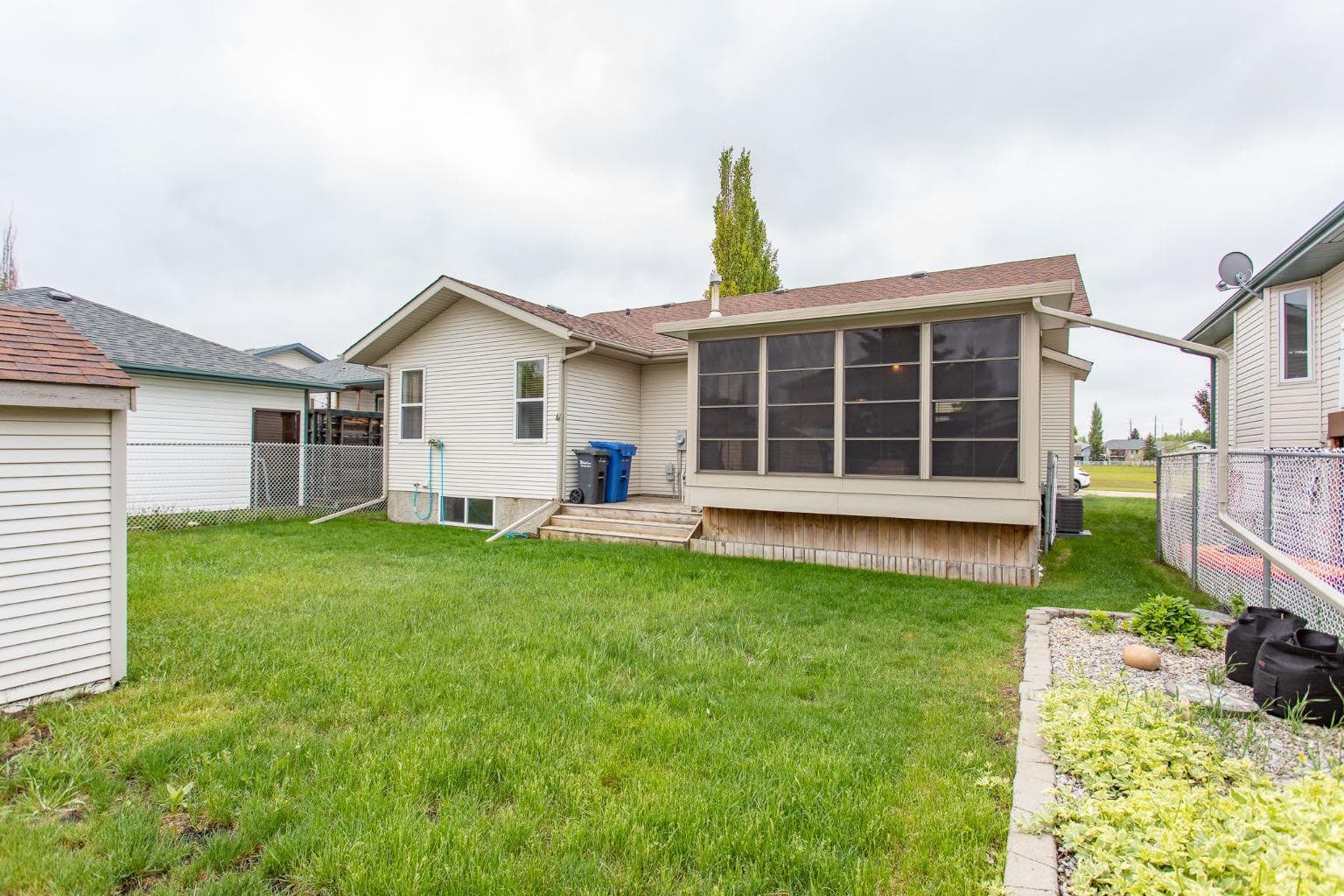 189 Lampard Crescent — photo 5