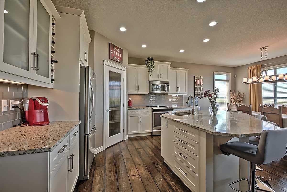 732 Hampton Hills Drive NE — photo 4