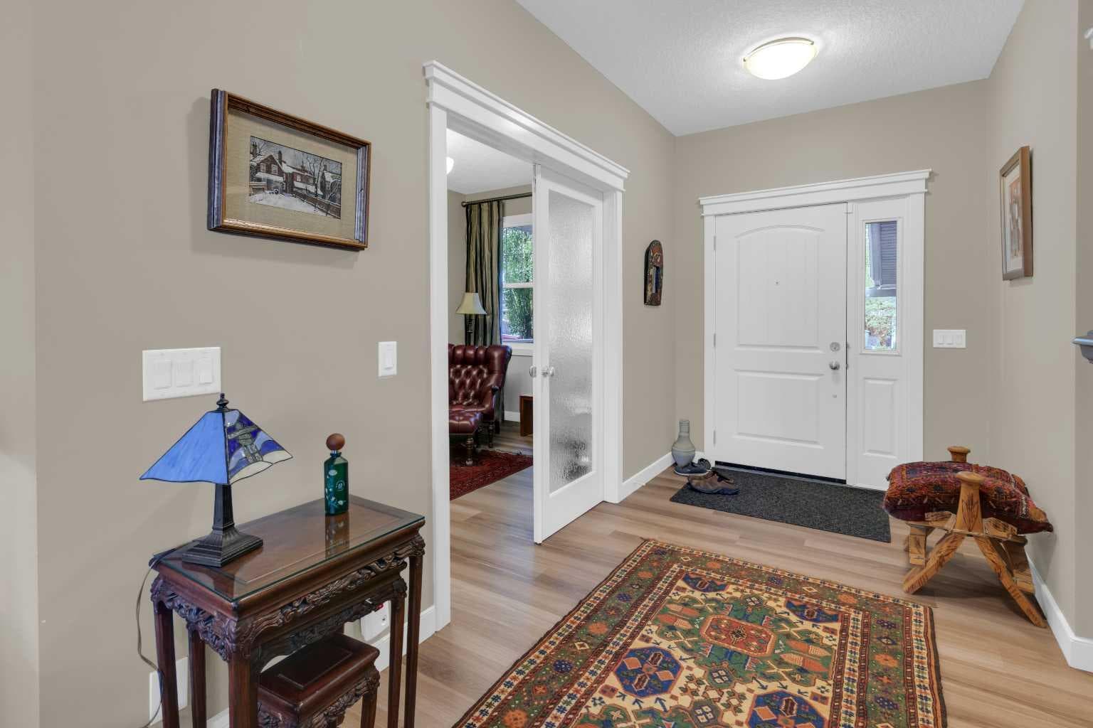 172 Ridge View Close — photo 5