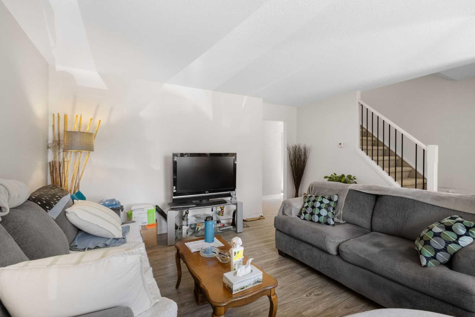 252 Templeview Way NE — photo 4