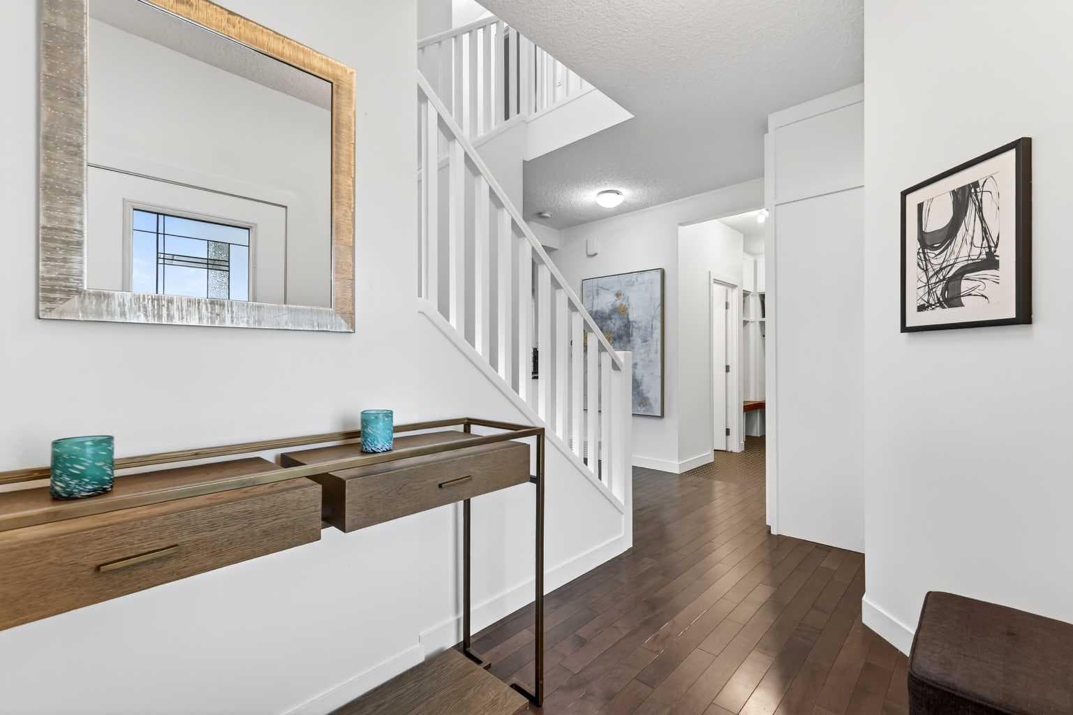 13 Cranarch Place SE — photo 3
