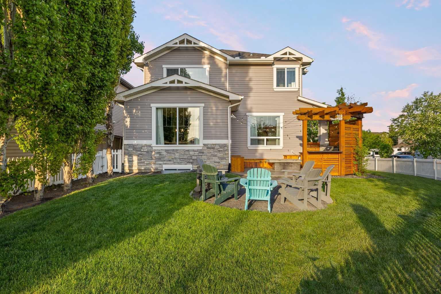 318 Coopers Drive SW — photo 3