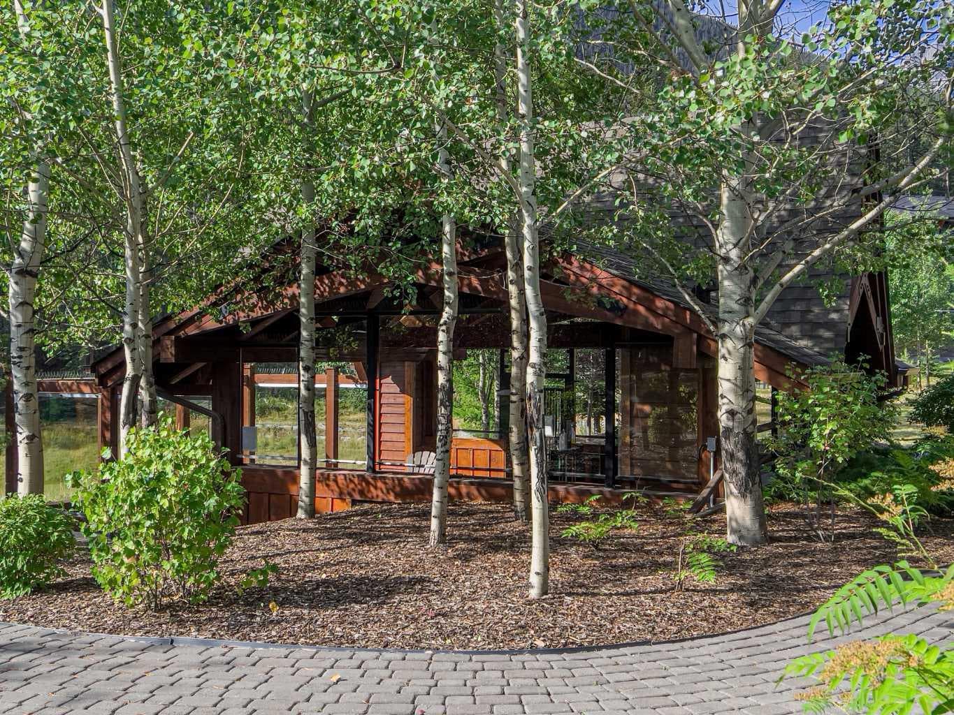 218, 106 Stewart Creek Landing — photo 5