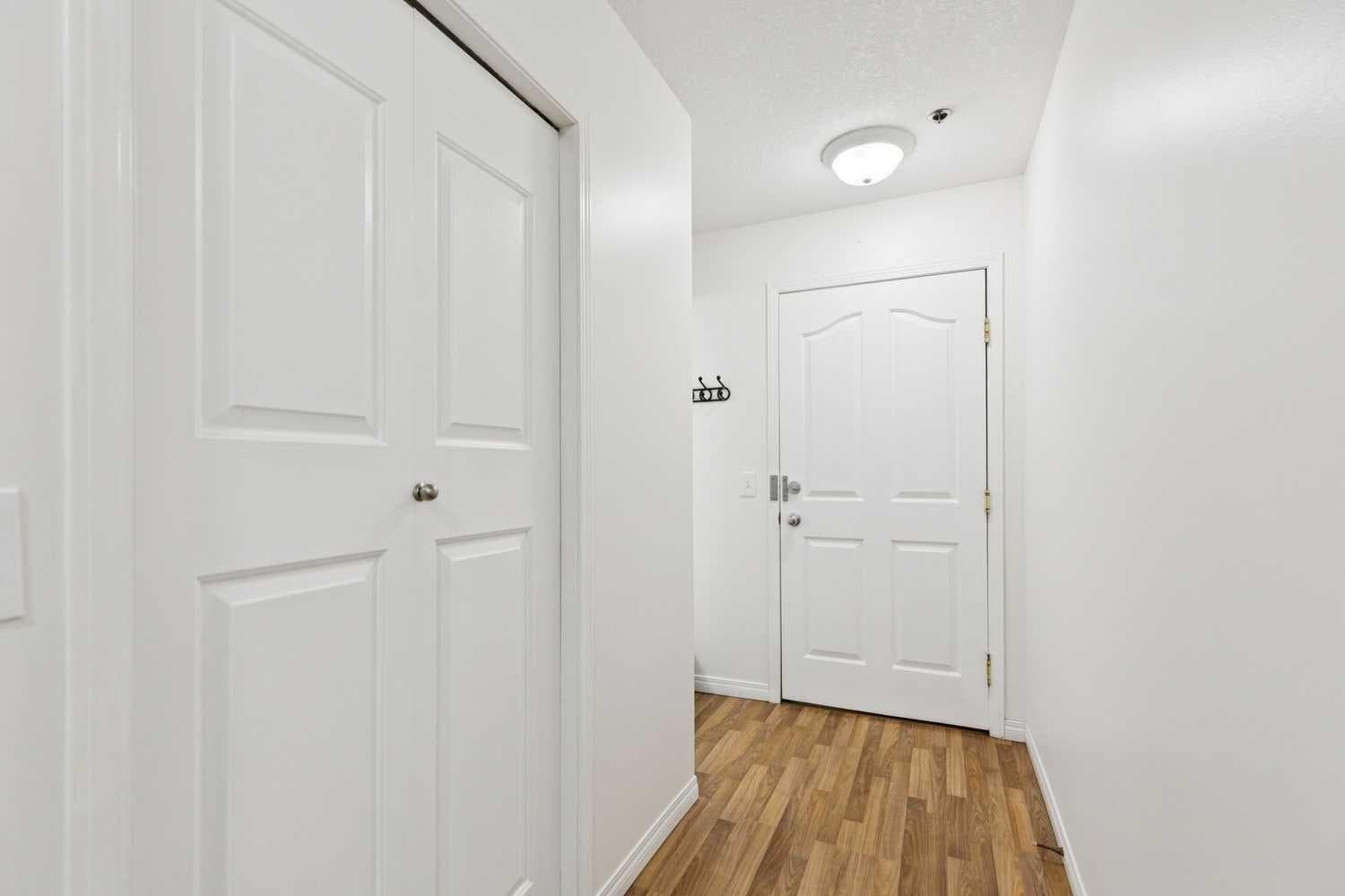 101, 649 Marsh Road NE — photo 3