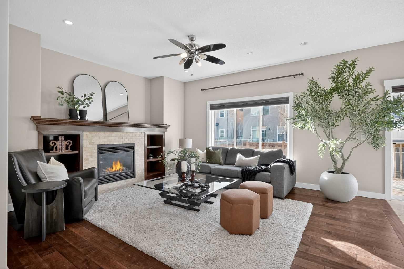 Detached in Sage Hill