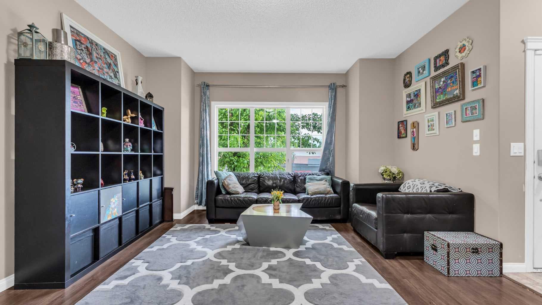 187 Cranford Close SE — photo 5