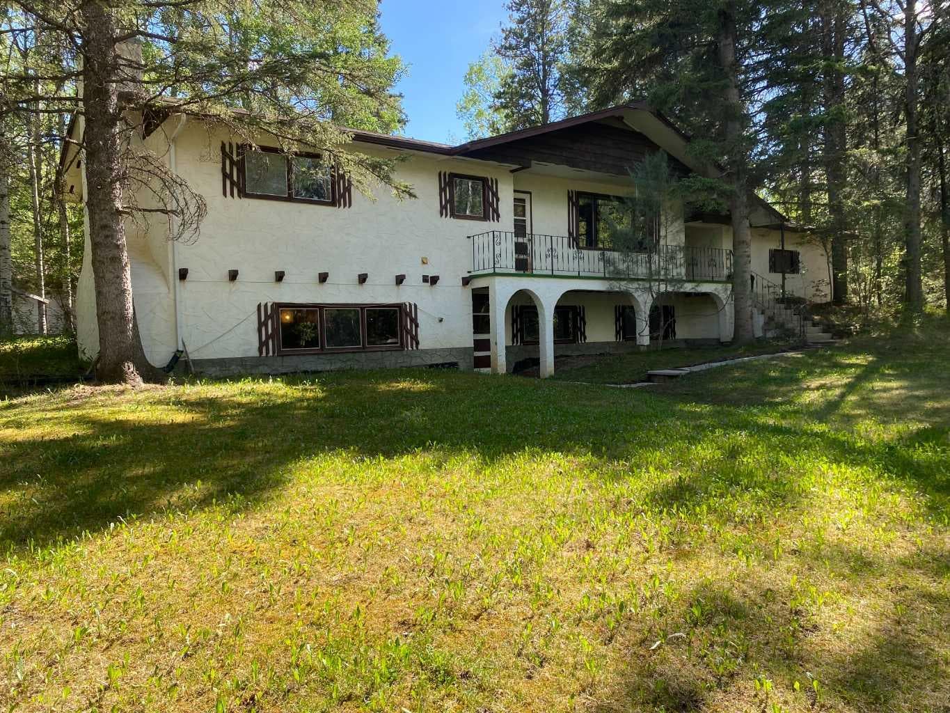 101 Westwood Drive — photo 1