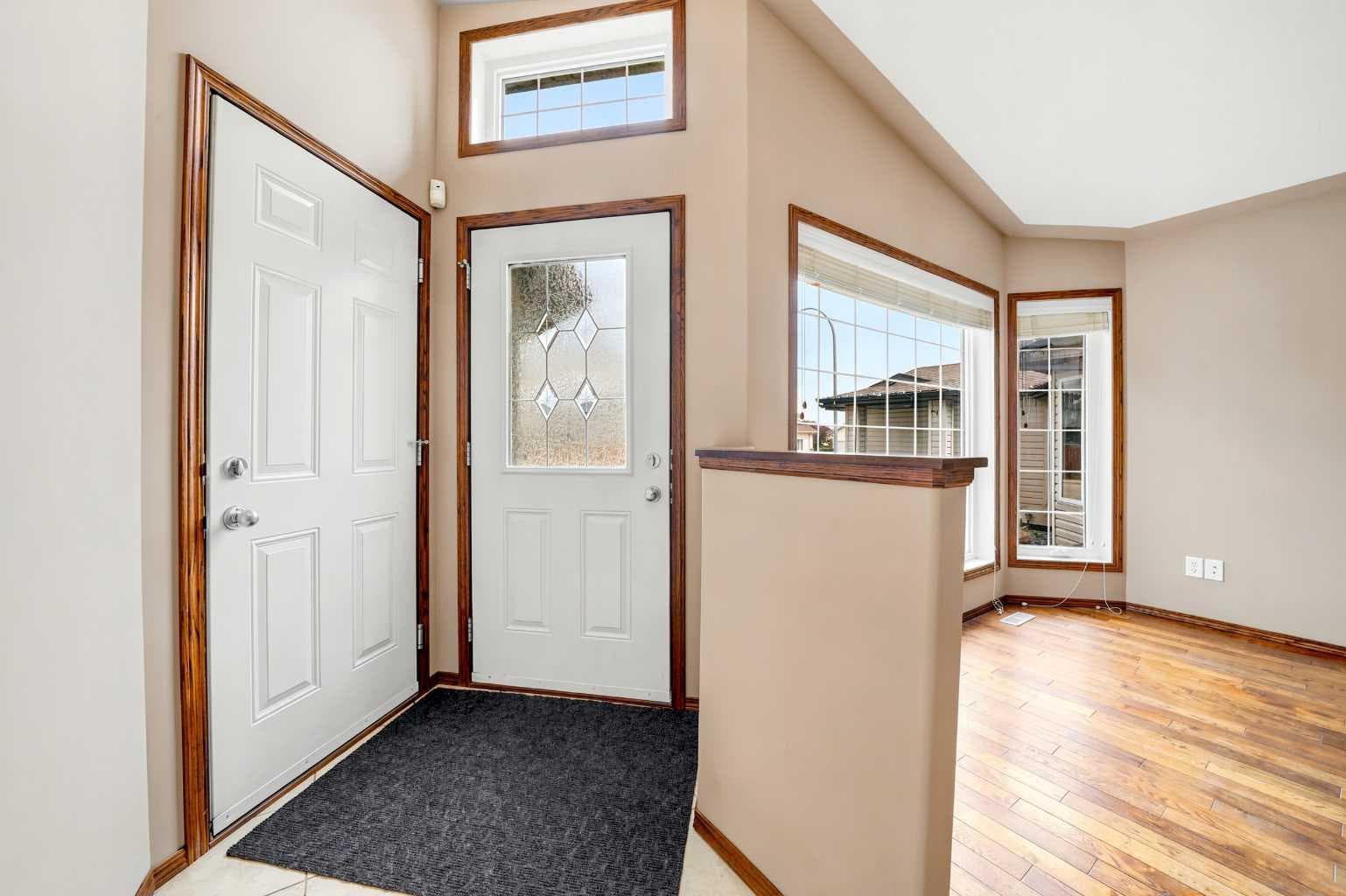 101 Oldring Crescent — photo 4