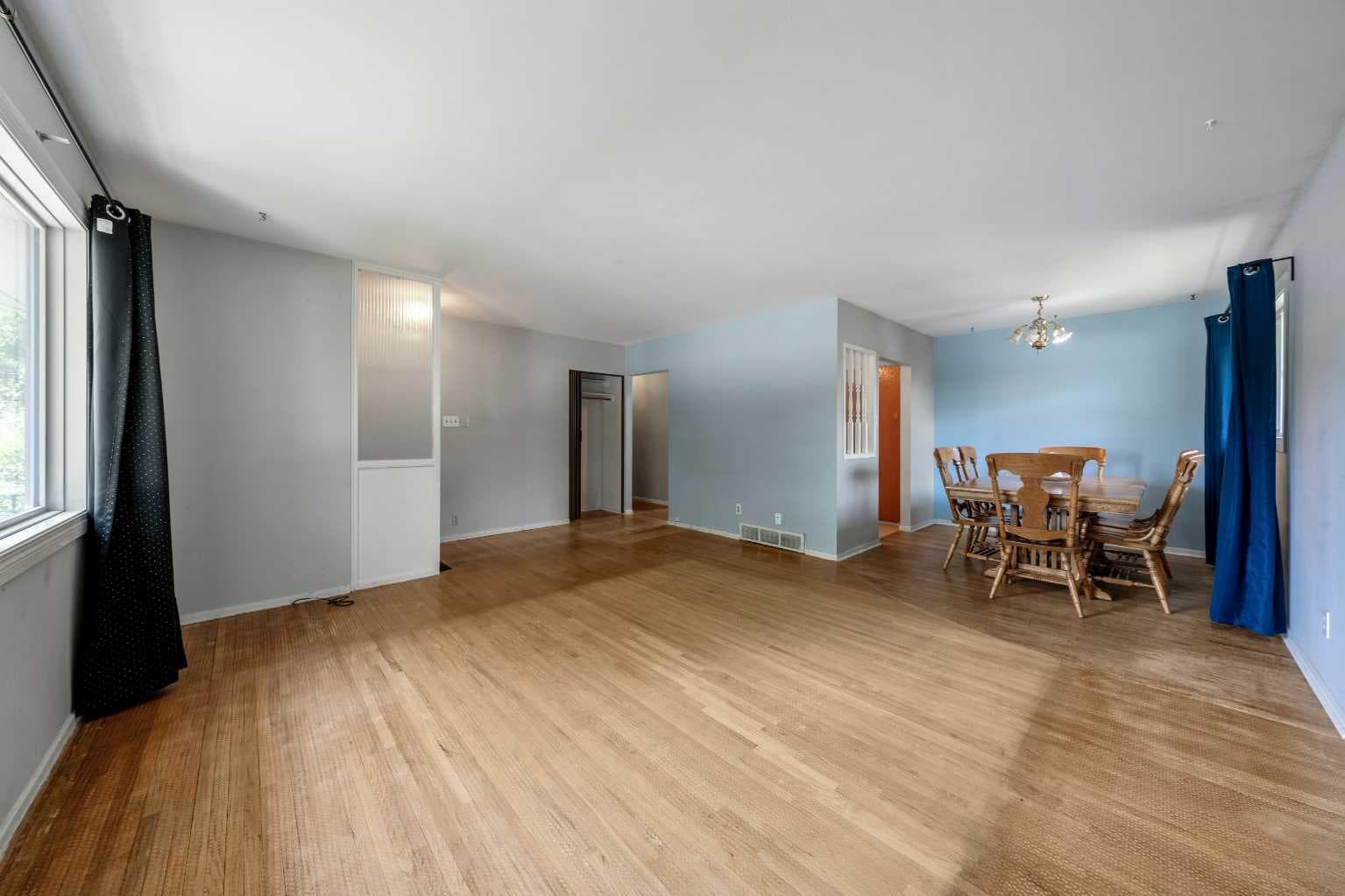 1032 89 Avenue SW — photo 5