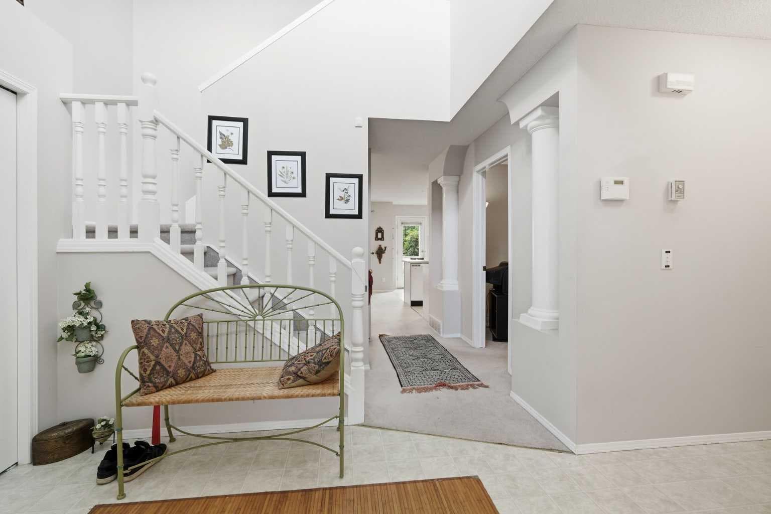 74 Tuscarora Heights NW — photo 2