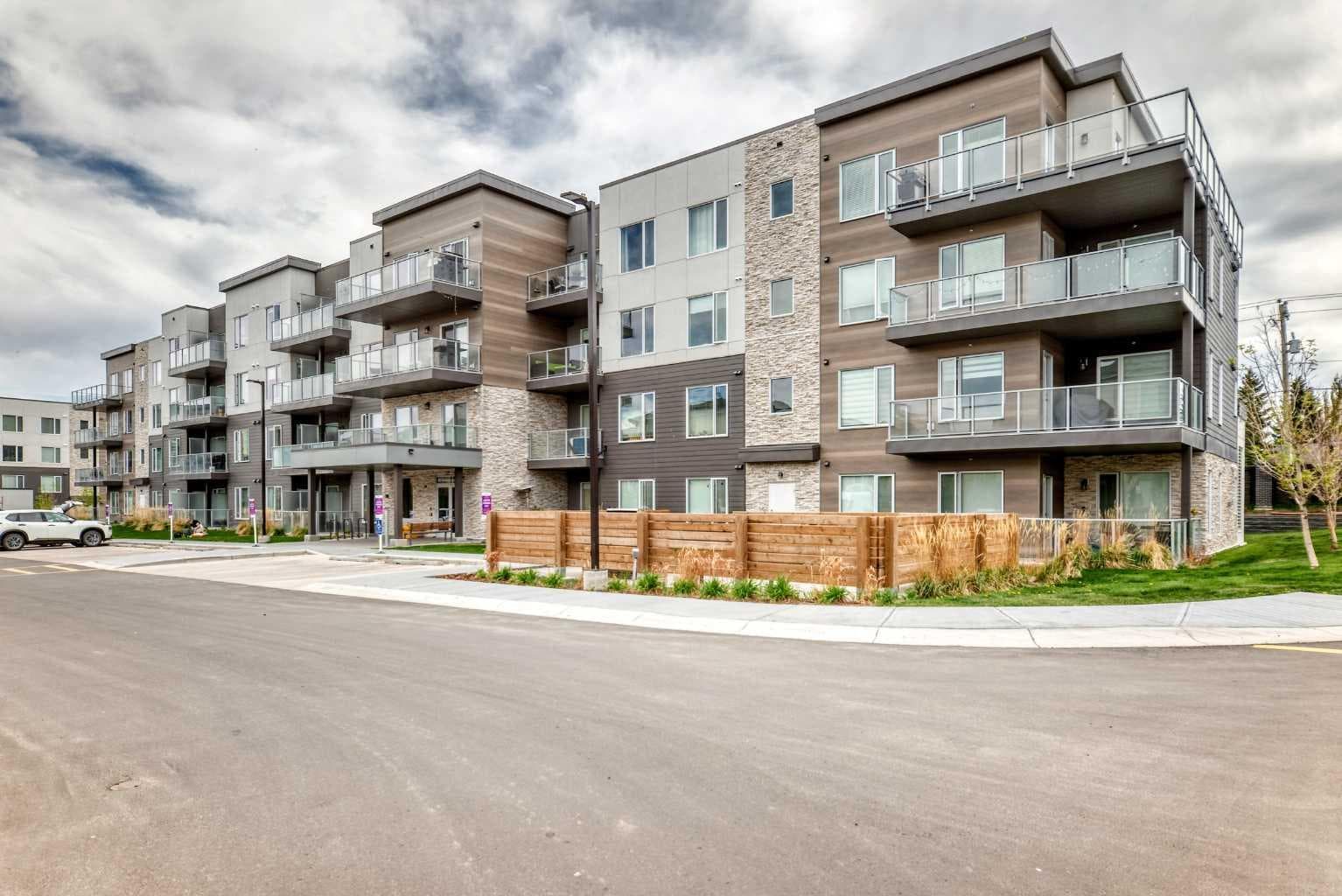 403, 200 Shawnee Square SW — photo 1