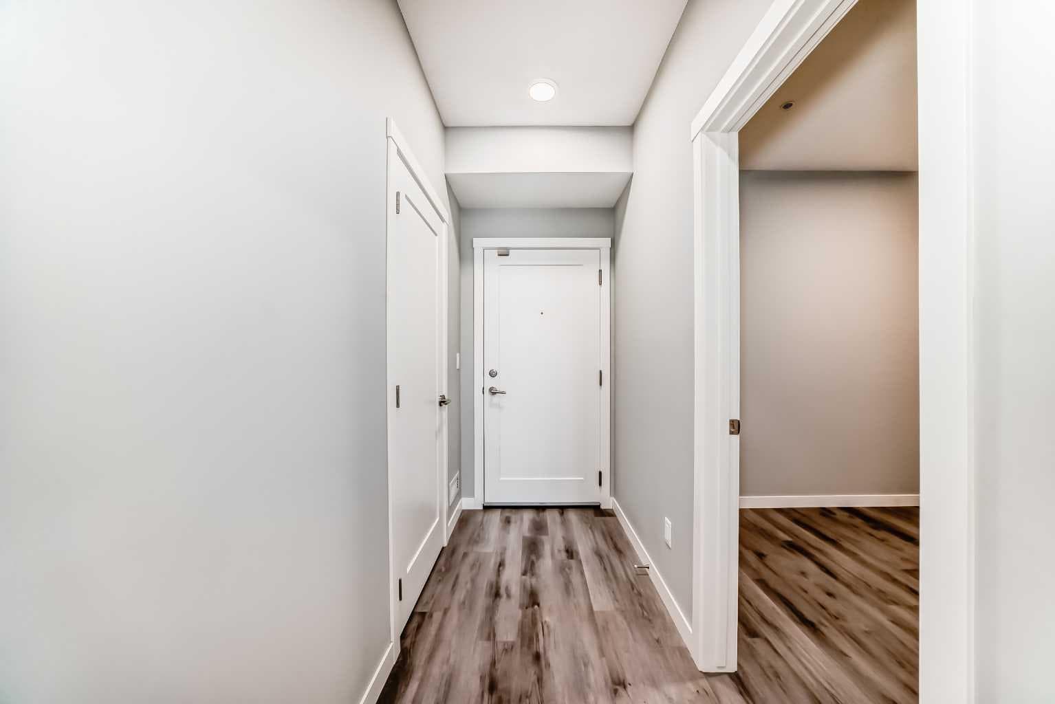 403, 200 Shawnee Square SW — photo 5