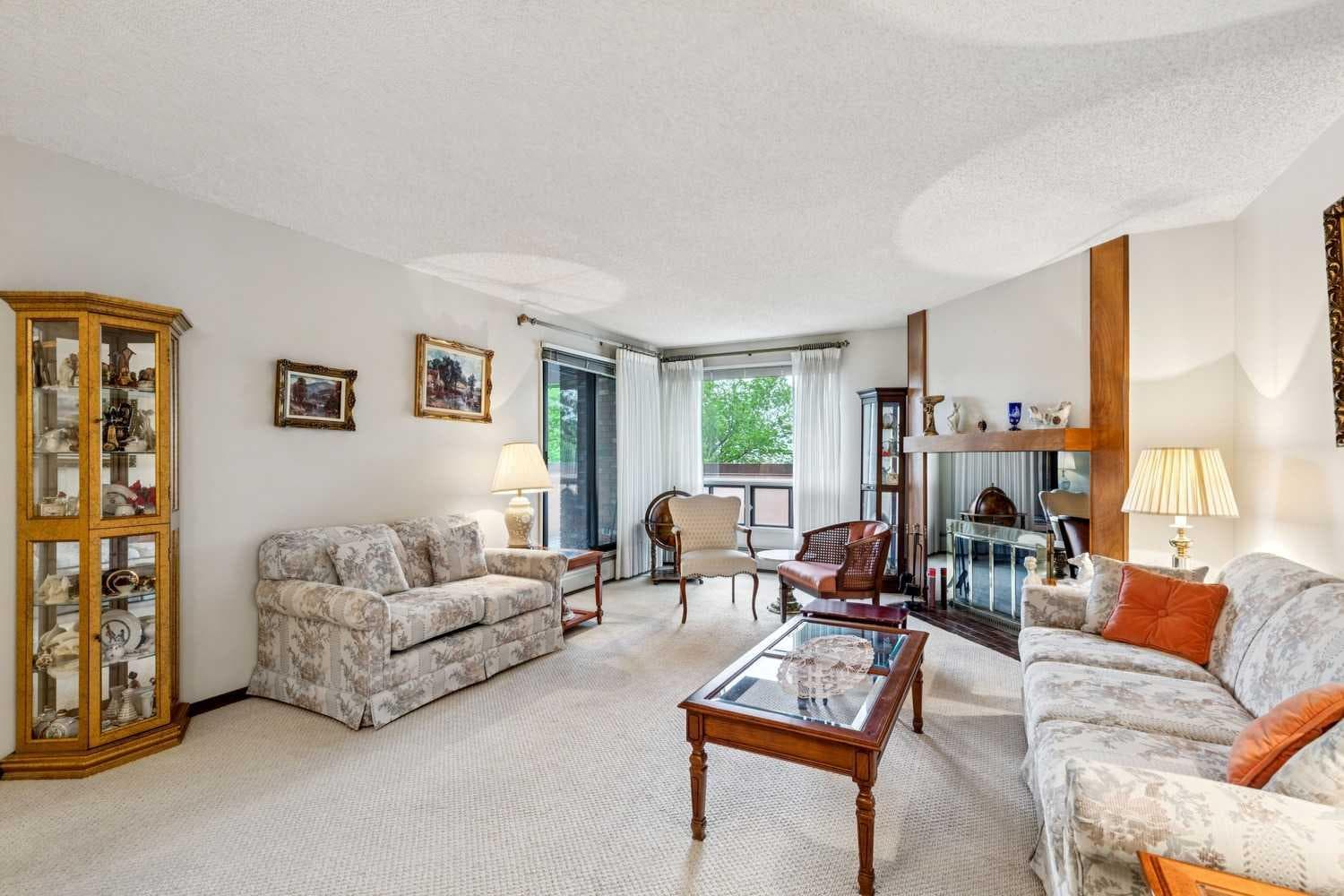 306, 9500 Oakfield Drive SW — photo 4