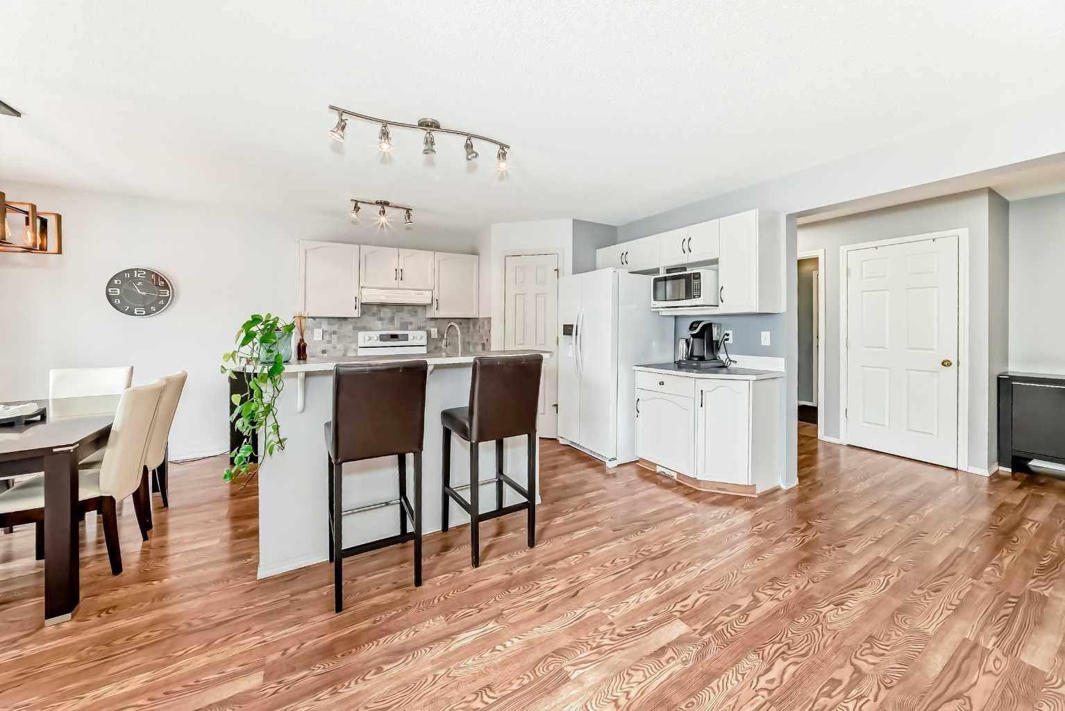 15 Citadel Meadow Crescent NW — photo 5