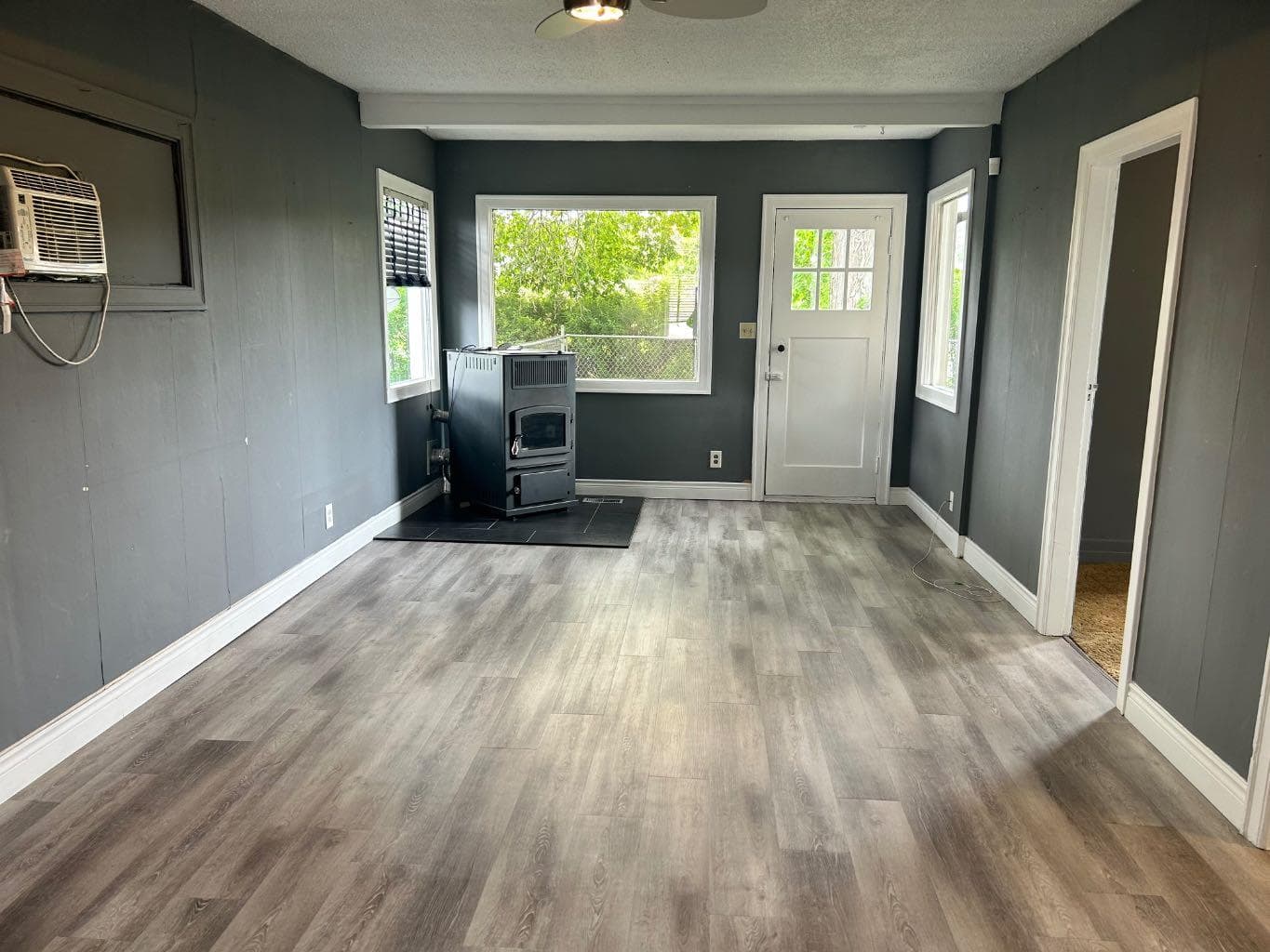 1240 Newcastle Trail — photo 3