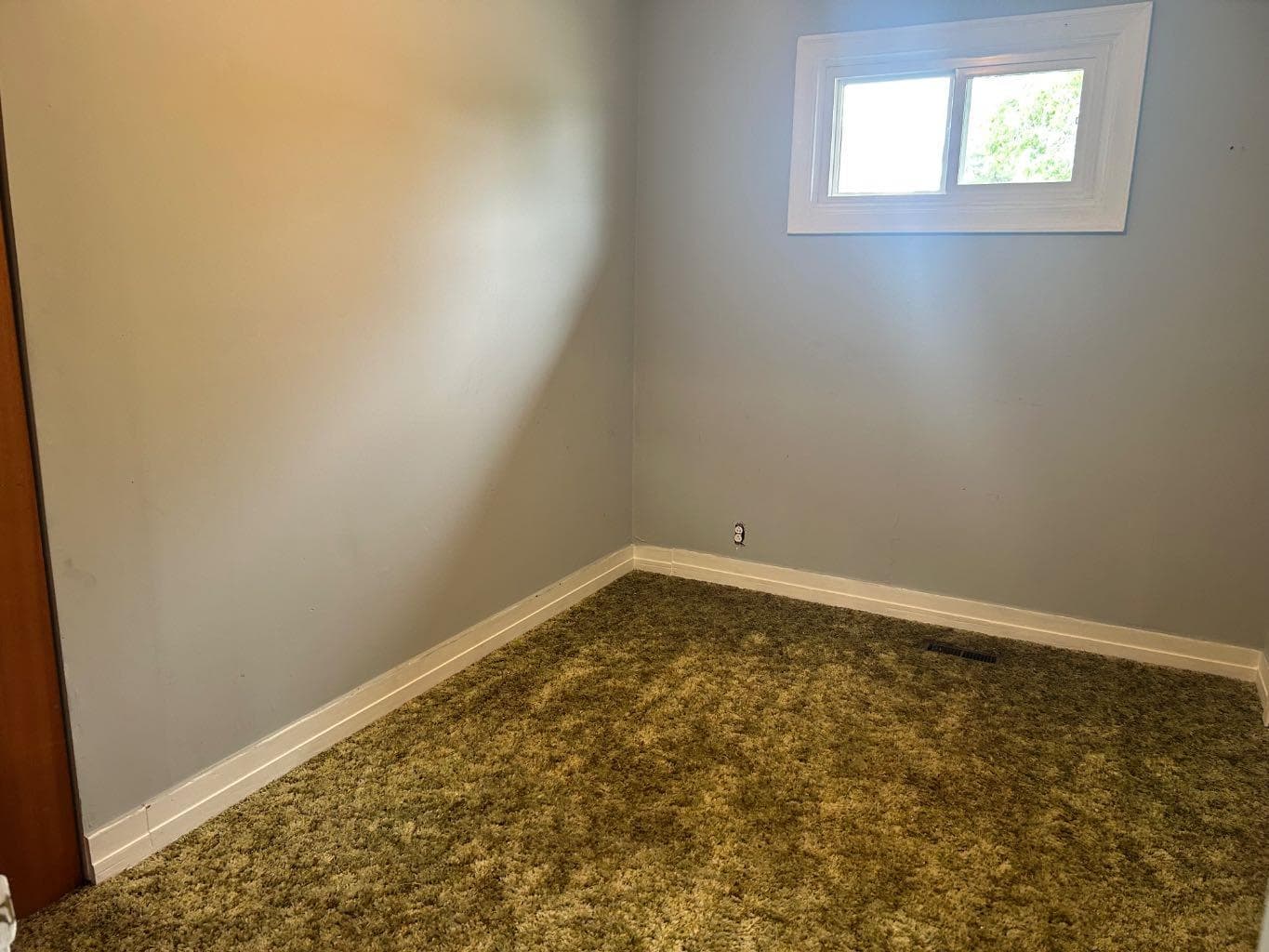1240 Newcastle Trail — photo 5