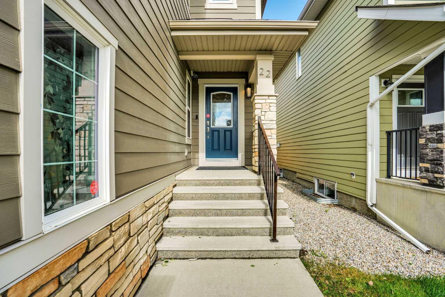 22 Sherwood Road NW — photo 3