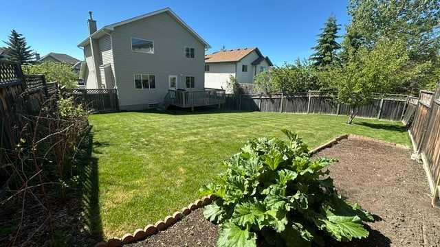 194 Arbour Stone Rise NW — photo 3