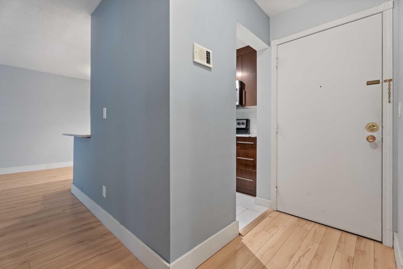 208, 819 4A Street NE — photo 5
