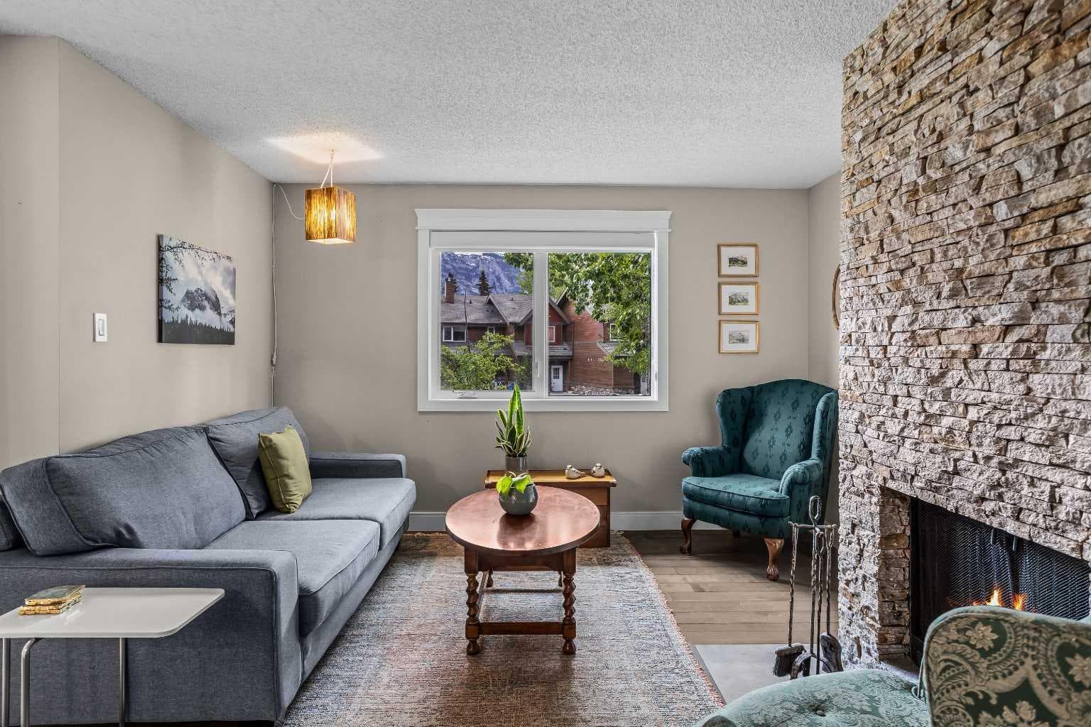 102, 200 Three Sisters Drive — photo 4