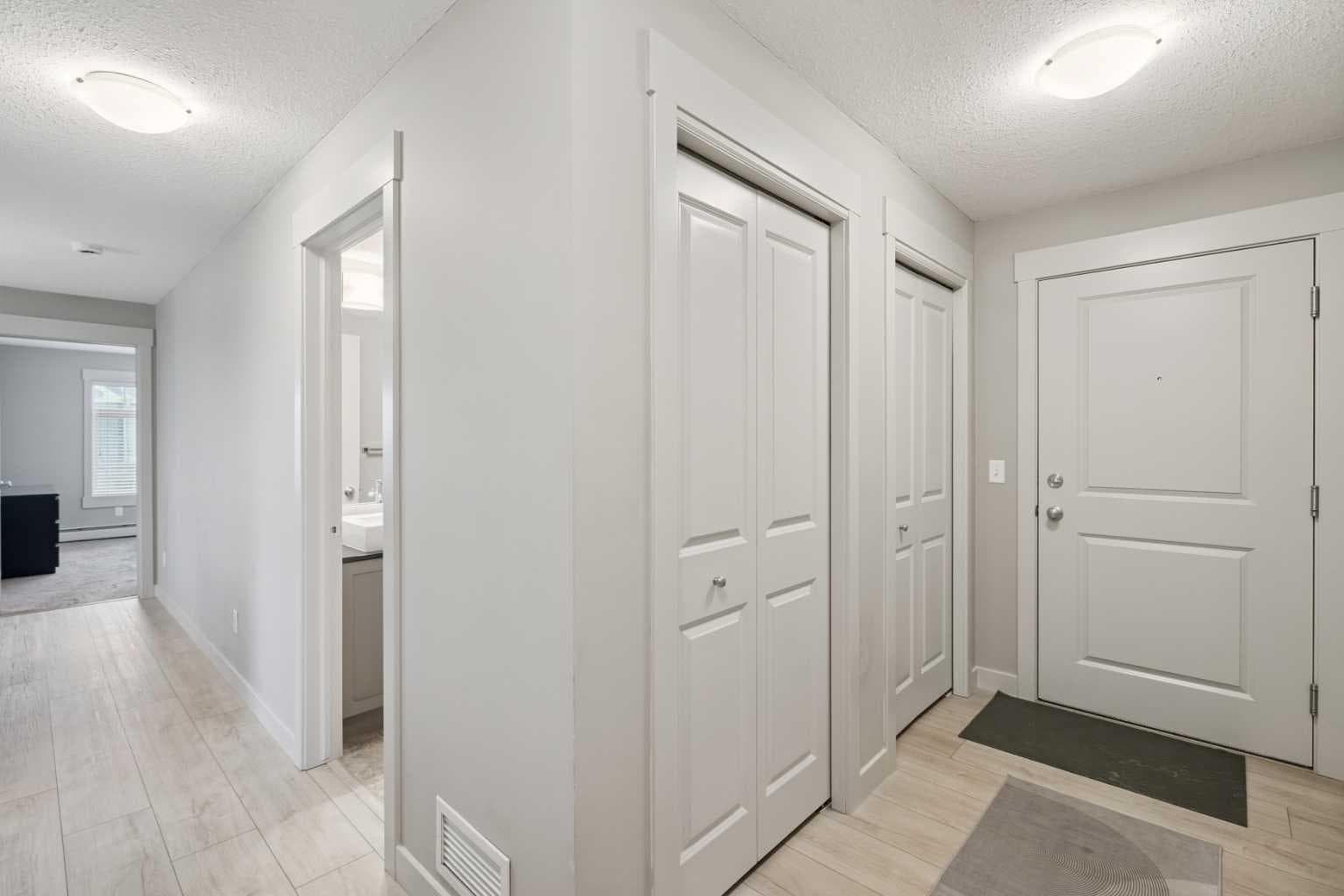 6313, 155 Skyview Ranch Way NE — photo 4